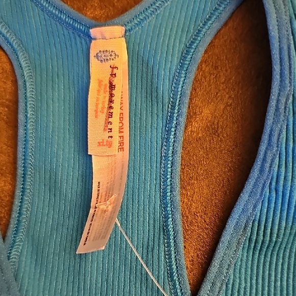 NWT Free People Blue Ribbed Racerback sports bra - Picture 3 of 3